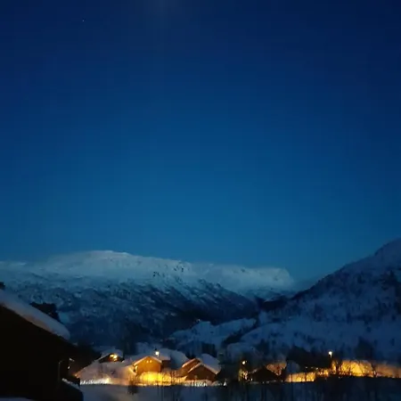Mountain View 2